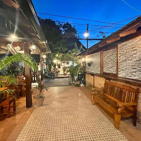 Luang Prabang Xayana Hotel Екстер'єр фото